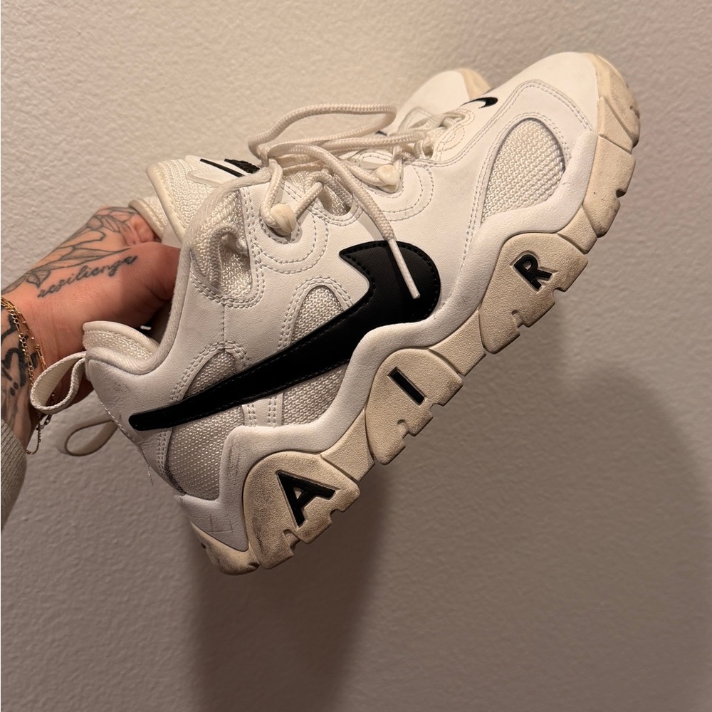 Nike air barrage